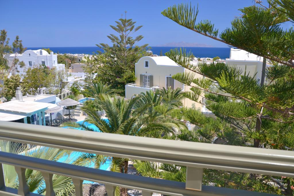 Zephyros Hotel Kamari  Exterior photo